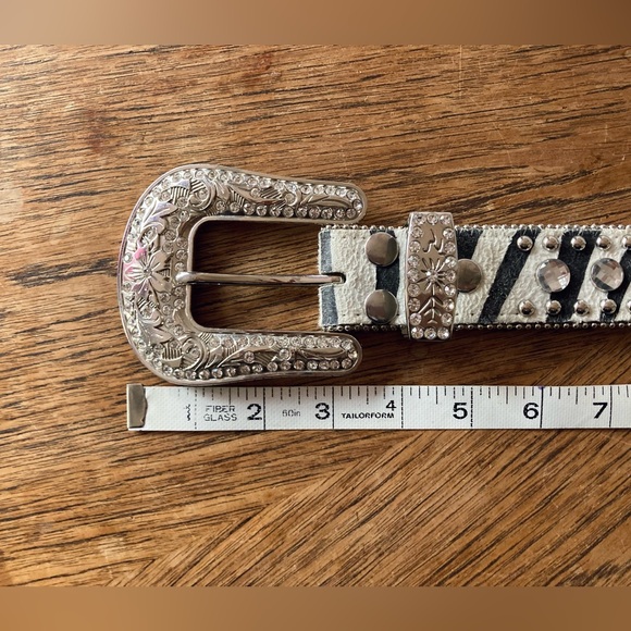 Western Zebra Print Leather Belt with Rhinestone & Studs - Size 28-34” - Picture 7 of 11